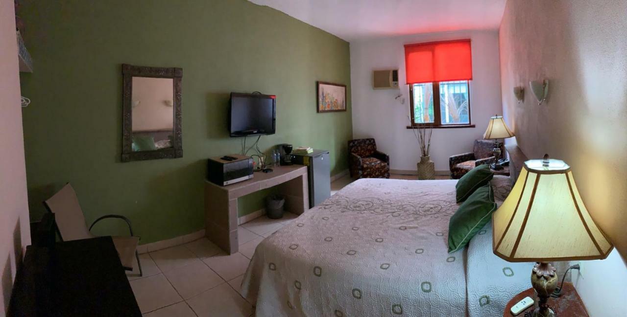 Hotel Condominium La Posada De Bucerias Bagian luar foto